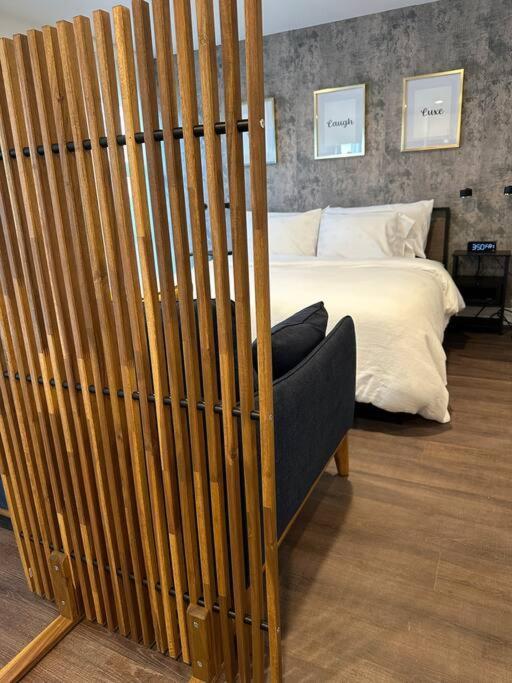 Appartement Luxe: Modern Retreat In The City à Seattle Extérieur photo